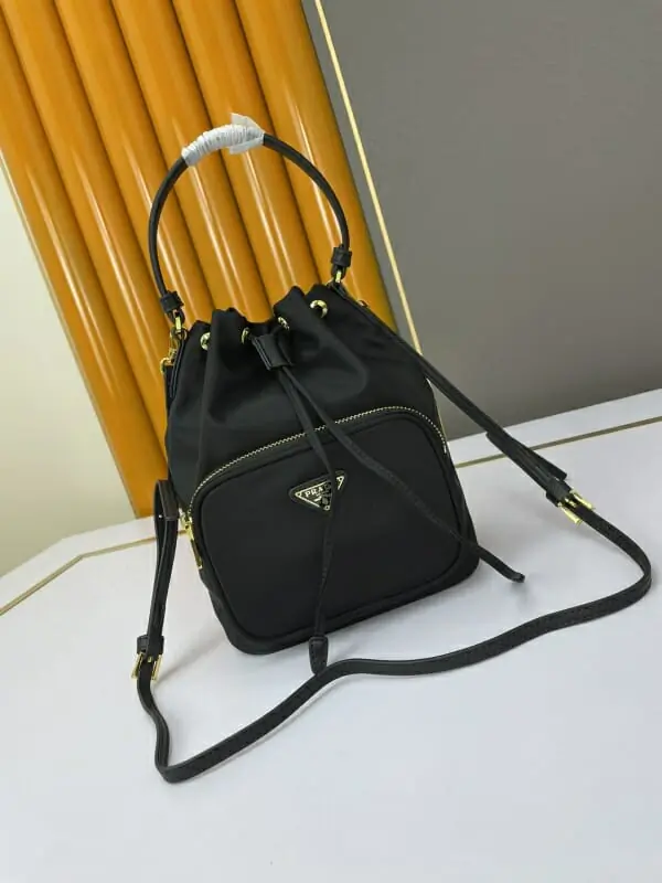 prada aaa qualite sac a main  pour femme s_1207760